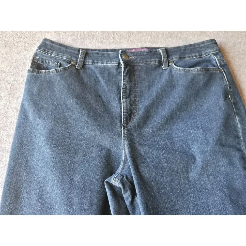 Gloria Vanderbilt Women's Jeans Amanda Slim Med Wash High Rise Size 18 (35x30)